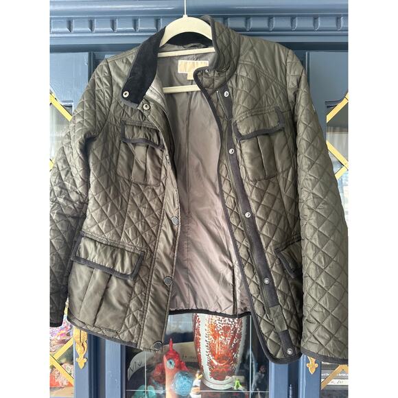 Michael Kors Quilted puffer Barn Jacket Olive black size Petite small - Picture 6 of 6